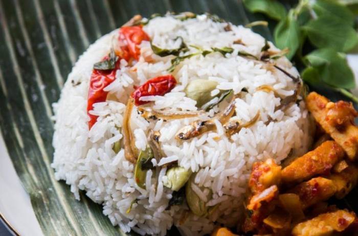 Makanan khas Kalimantan Timur untuk oleh-oleh