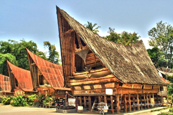 Ciri Khas Rumah Adat Sumatera Utara Dan Budayanya