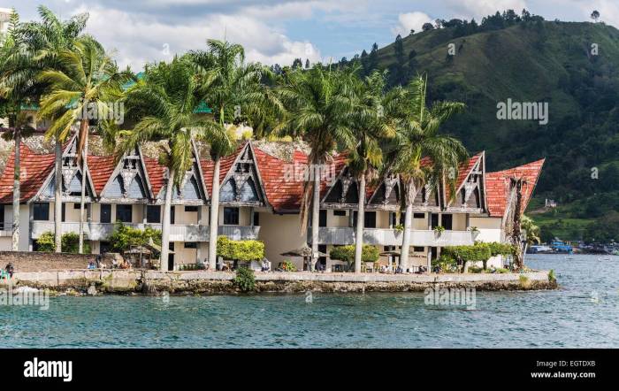 Rumah adat Sumatera Utara yang masih terawat