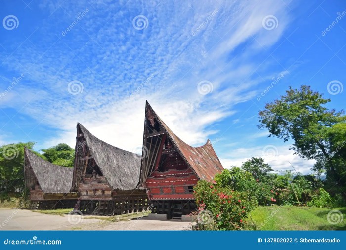 Sumatra batak toba samosir lake jabu