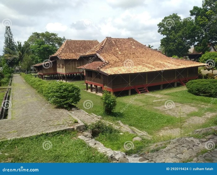 Kegunaan dan fungsi rumah adat Sumatera Utara